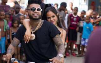 Natti Natasha y EL Mayor Clásico estrenan el nuevo sencillo «Tanto que me Gusta»