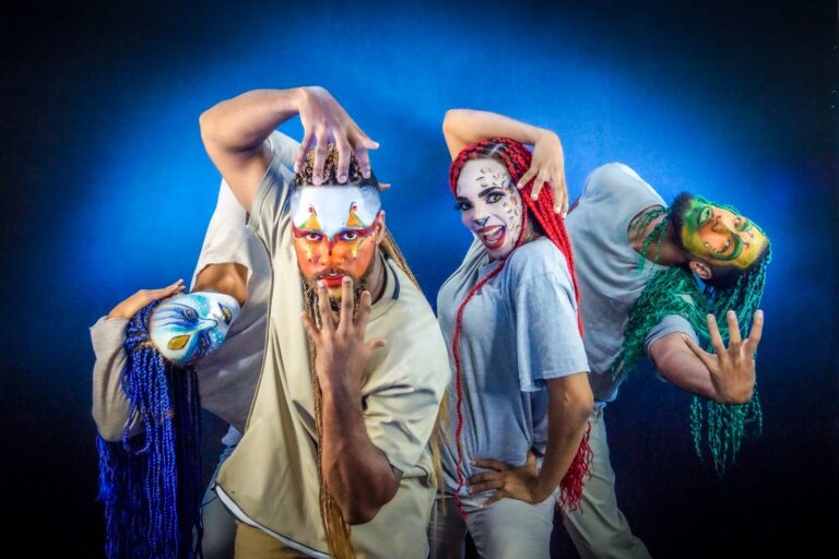 Llega al Teatro Nacional «Dominus Land: un paraíso incierto» llega-al-teatro-nacional-«dominus-land:-un-paraiso-incierto»