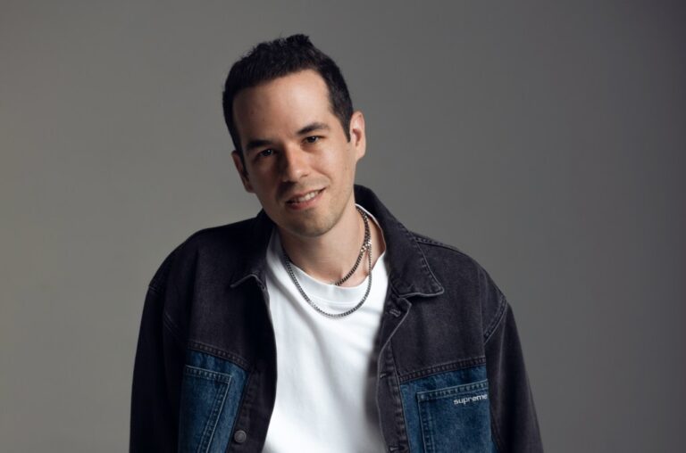 edgar-barrera-como-compositor-del-ano,-y-mas-latinos-nominados-al-grammy 2025