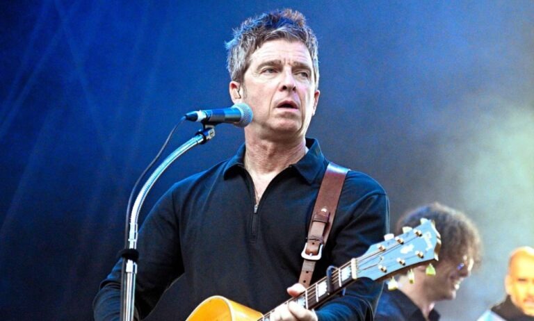 Noel Gallagher presentará una versión de seis horas de ‘Champagne Supernova’ noel-gallagher-presentara-una-version-de-seis-horas-de-‘champagne-supernova’