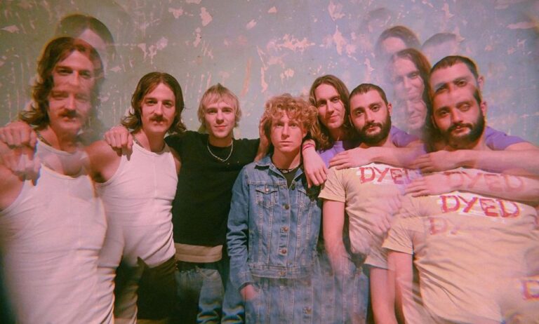 Parcels celebra la diversidad sonora y cultural en Leaveyourlove parcels-celebra-la-diversidad-sonora-y-cultural-en-leaveyourlove