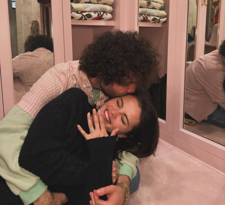 selena-gomez-se-compromete-con-benny-blanco:-“el-para-siempre-empieza-ahora”