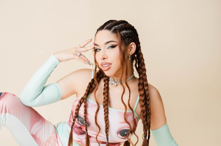 Yeri Mua cierra el año con nuevo sencillo, cuenta en Only Fans y ‘varias colaboraciones en camino’ yeri-mua-cierra-el-ano-con-nuevo-sencillo,-cuenta-en-only-fans-y-‘varias-colaboraciones-en camino’