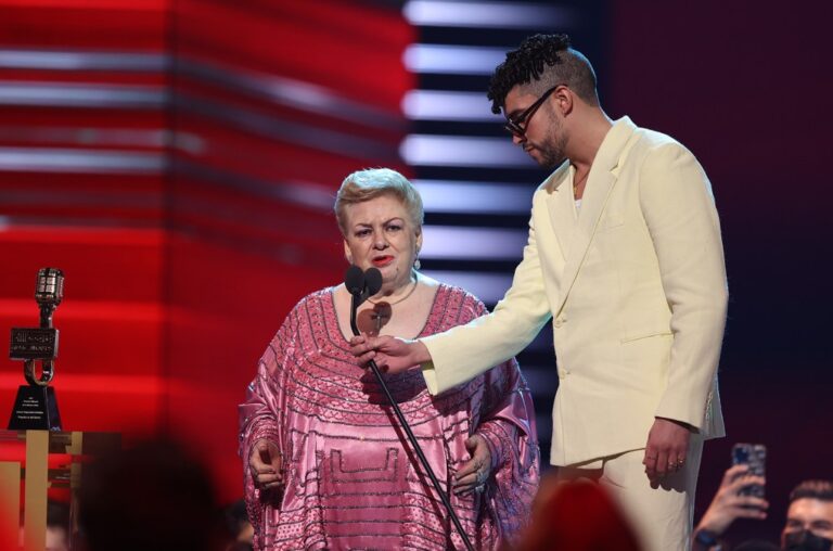 recordando-a-paquita-la-del-barrio:-pequena-pero-poderosa feminista