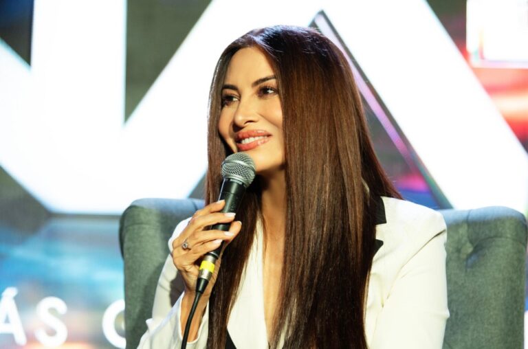 myriam-hernandez-regresa-triunfante-a-vina-del-mar-tras-23-anos:-‘sonaba-con-este momento’