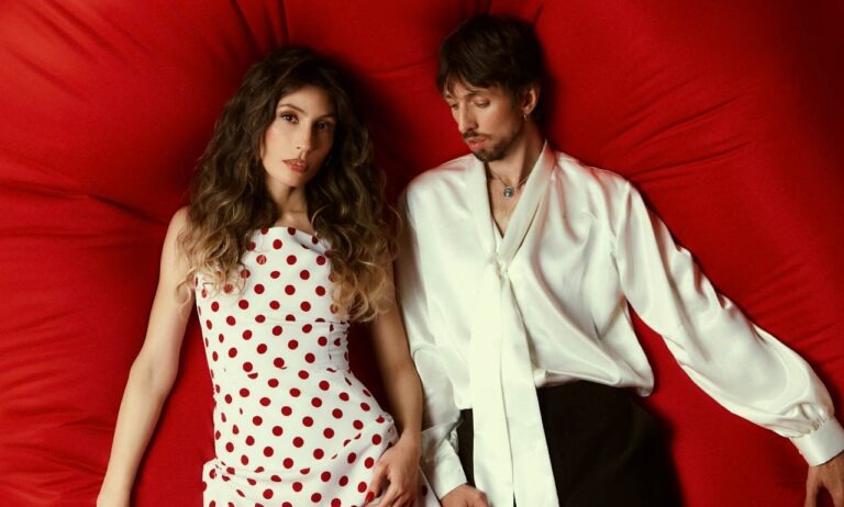 daniela-spalla-y-esteman-exploran-el-poder-de-su-union-en-su-primer-album-colaborativo,-amorio
