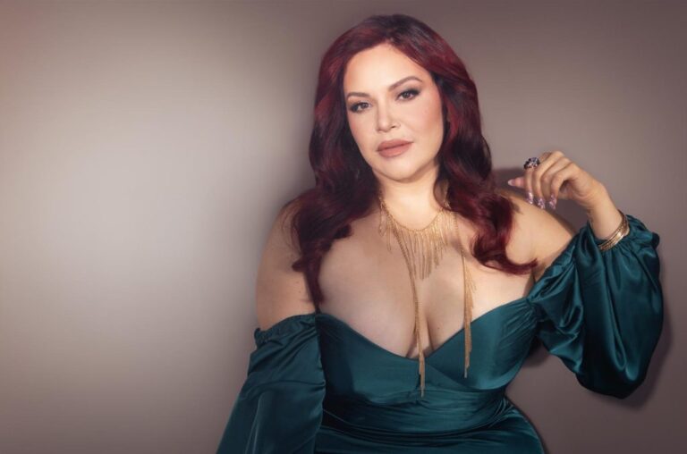 En Nuestro Radar: Jacqie Rivera, Sophie Castillo y más artistas emergentes que descubrir en-nuestro-radar: jacqie-rivera,-sophie-castillo-y-mas-artistas-emergentes que descubrir