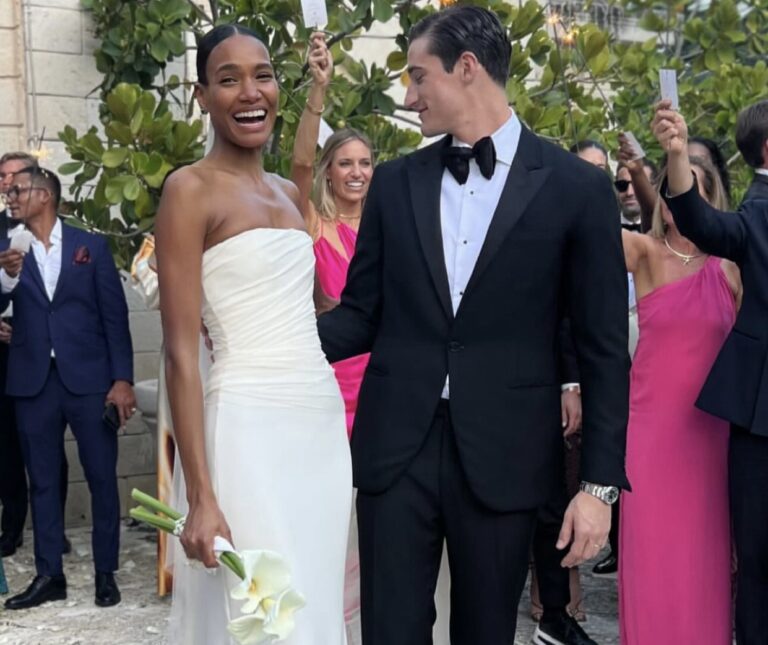 modelo-dominicana-arlenis-sosa-y-john-mccarthy-se-juran-amor-eterno-en-una-boda-en-punta-cana 
