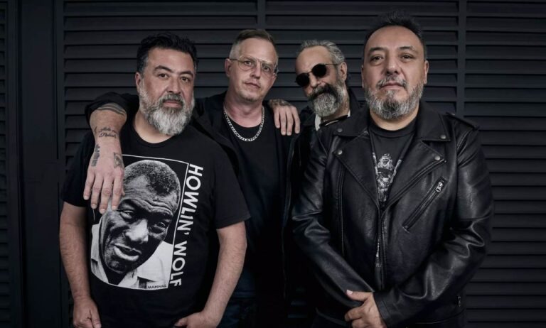 jay-de-la-cueva-reemplazara-a-tito-fuentes-en-molotov