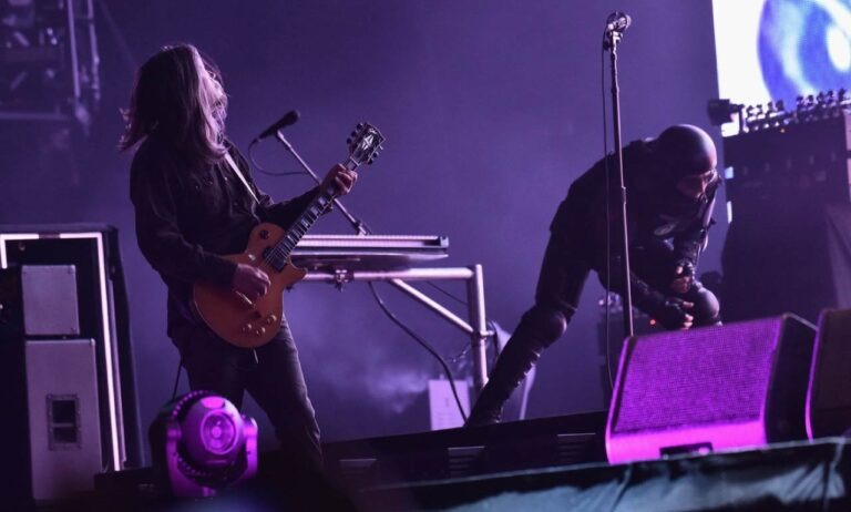 enfrenta-tool-posible-demanda-por-sus-fans