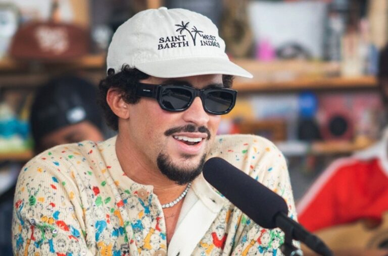 bad-bunny-trae-‘debi-tirar-mas-fotos’-a-tiny-desk-de-npr:-miralo aqui