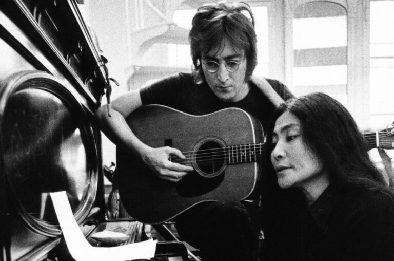 lo-que-sean-ono-lennon-espera-que-la-gente-se-lleve-de-‘one-to-one:-john-& yoko’