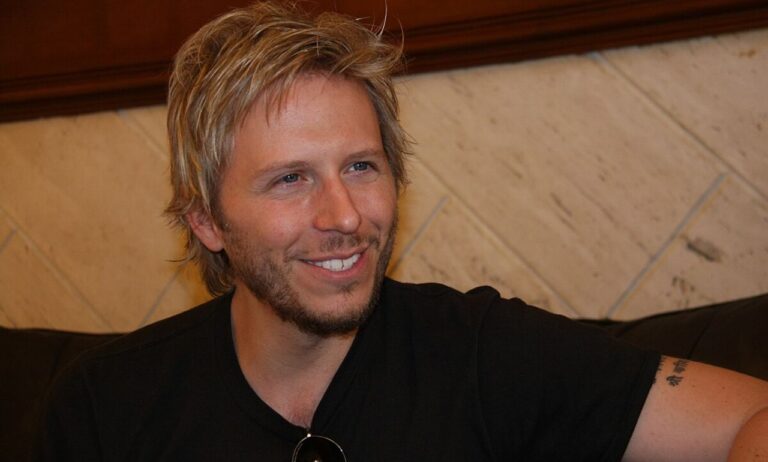 noel-schajris:-el-artista-que-redefine-la-autonomia-musical