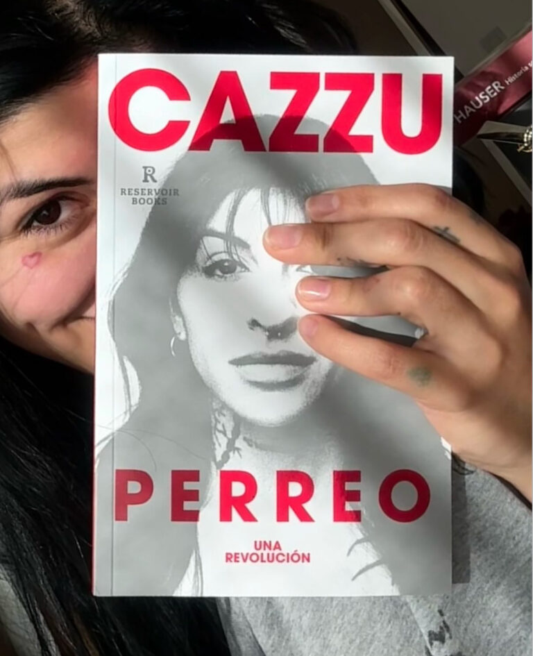 cazzu-lanza-su-primer-libro-“perreo”-y-agradece-a-tokischa