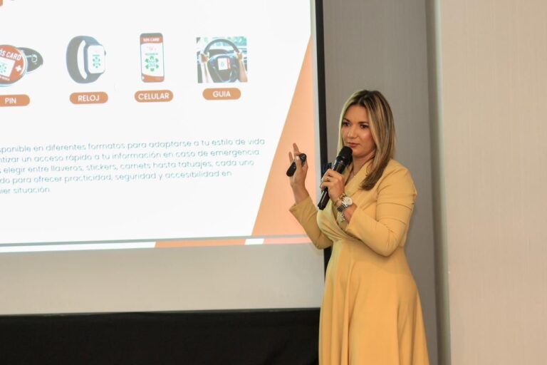 presentan-“sos-card”:-innovadora-tarjeta-de-informacion-personal-para-casos-de-emergencia