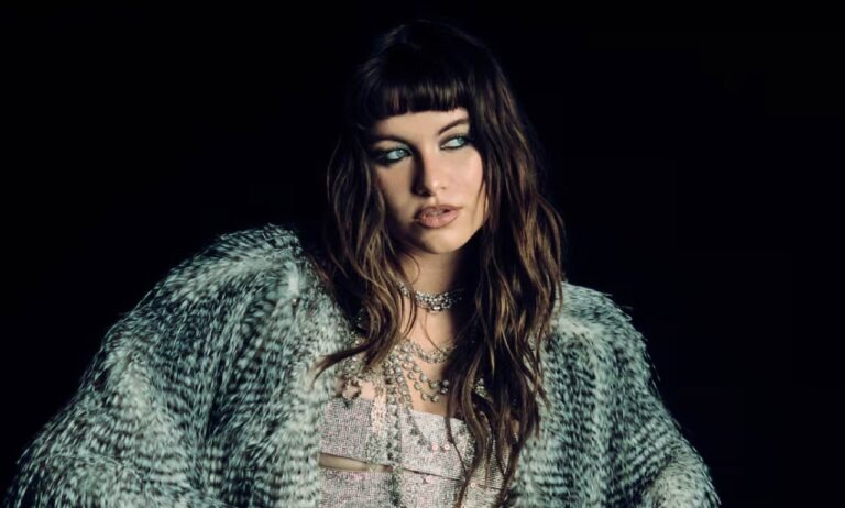 Sofía Reyes, Luísa Sonza y RaiNao se empoderan en ‘MiuMiu’ sofia-reyes,-luisa-sonza-y-rainao-se-empoderan-en-‘miumiu’